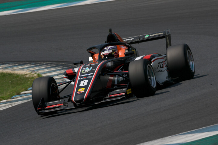 優勝は小山美姫（TGR-DC F111/3）