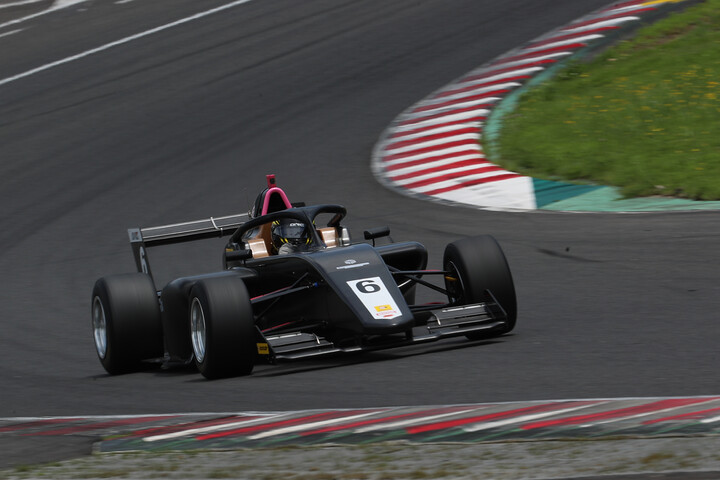 決勝3位は片山義章（Team LeMans F111/3）