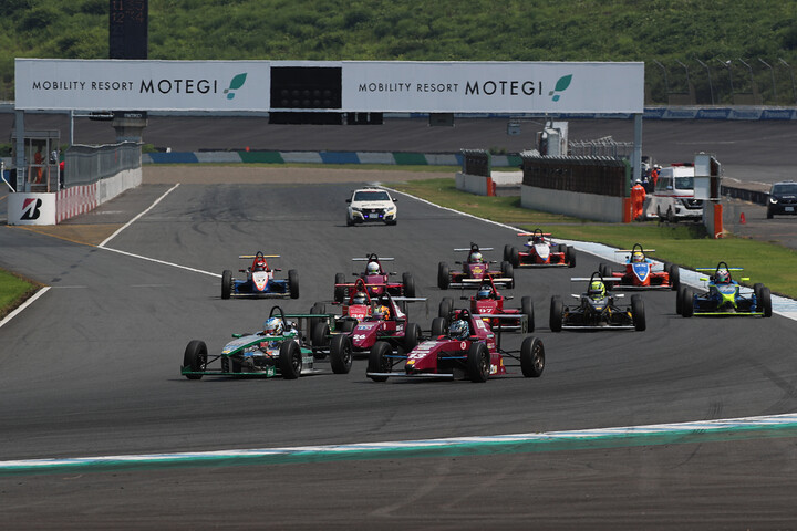 決勝のスタートシーン