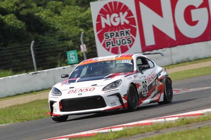 ST-4クラス優勝はTOM'S SPIRIT GR86（河野駿佑／松井孝允／山下健太）