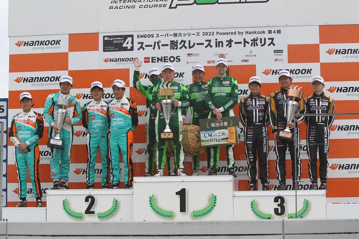 ST-1クラスの表彰式