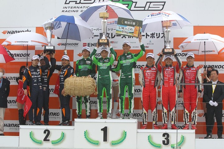 ST-Xクラスの表彰式