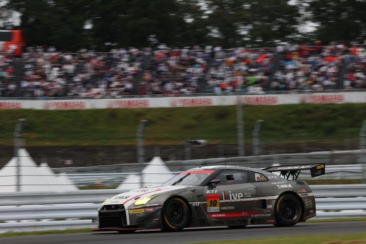GT300クラス決勝3位はTANAX GAINER GT-R（富田竜一郎／大草りき）