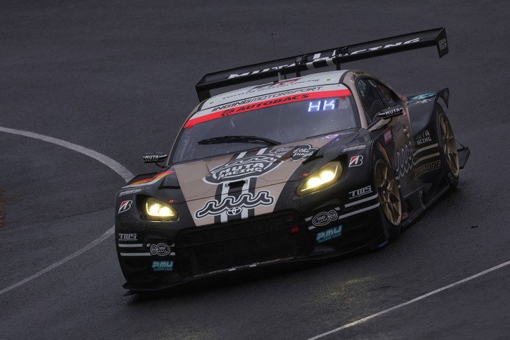 GT300クラス優勝はmuta Racing GR86 GT（加藤寛規／堤優威）