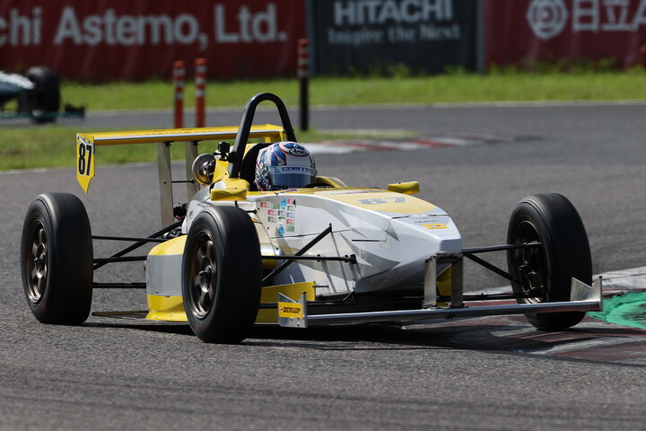 予選6位は卜部和久（MYST KK-SII）