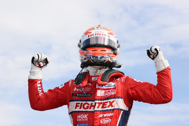 優勝した太田格之進（TODA RACING）