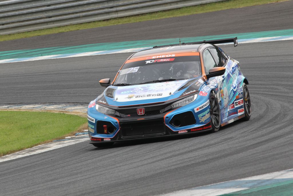 ST-TCRクラス優勝はTeam Noah HONDA CIVIC TCR （清瀧雄二／蘇武喜和／
