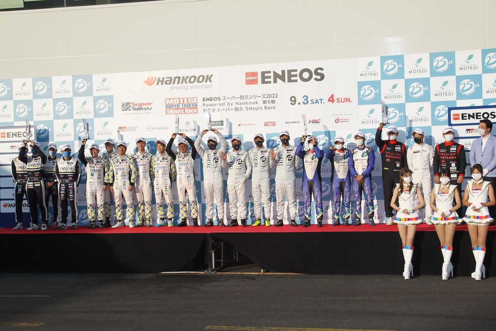 ST-Qクラスの表彰式