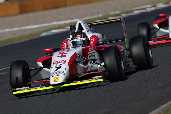 第11戦、第12戦とも予選3位の三井優介（HFDP RACING TEAM）