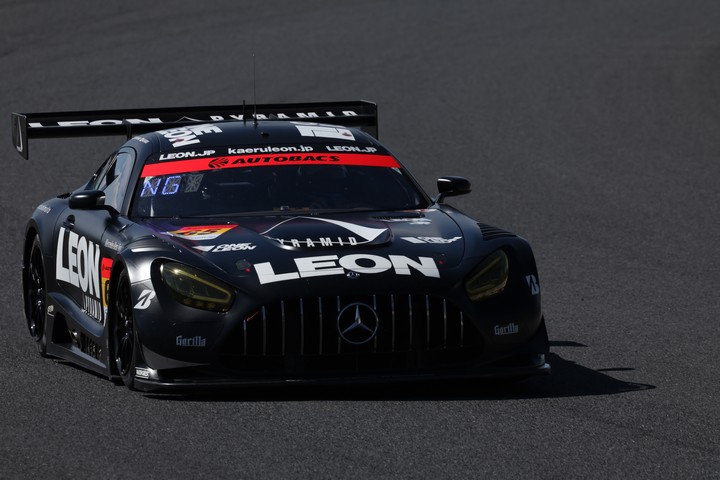 公式練習: GT300クラストップタイムはLEON PYRAMID AMG（蒲生尚弥／篠原拓朗）