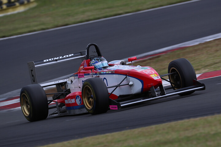 優勝は佐藤樹（MARUSAN★ミスト）