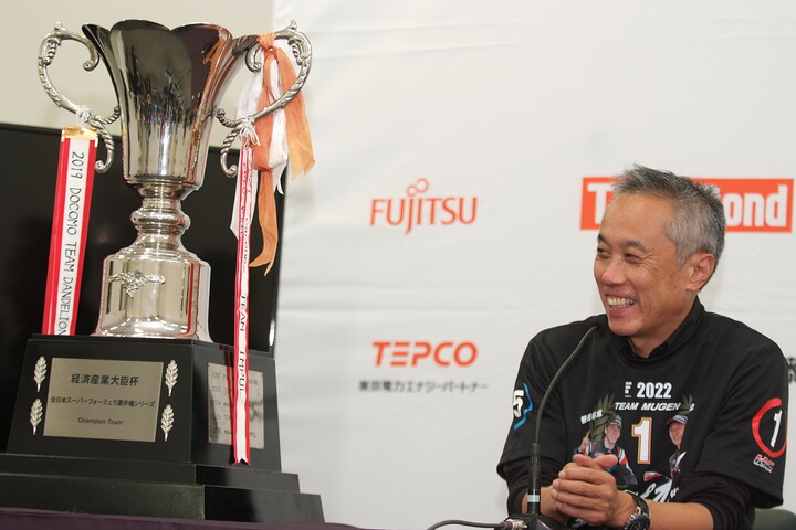 チャンピオン記者会見：2022年チームチャンピオン無限の田中洋克氏