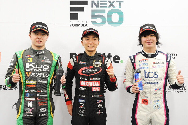 公式予選フォトセッション: トップ3のドライバーたち