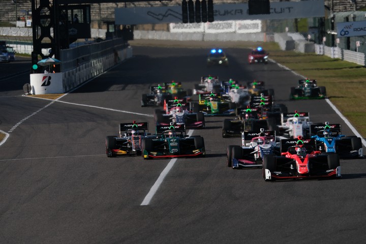 31周の決勝がスタートした