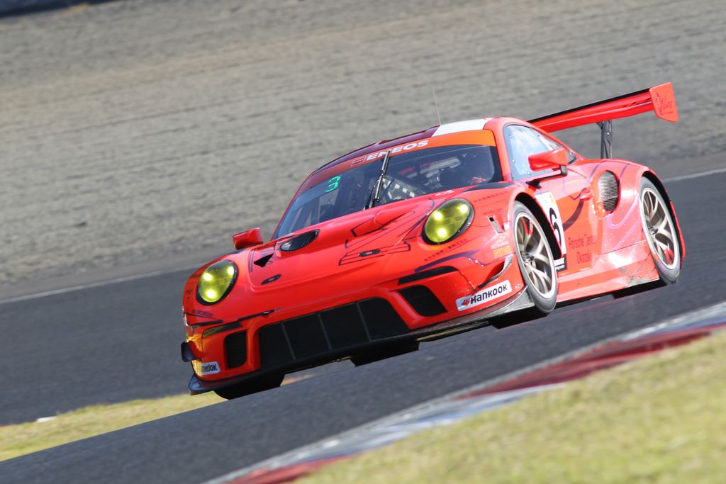 ST-Xクラス優勝はポルシェセンター岡崎911 GT3R（永井宏明／上村優太／伊藤大輔）