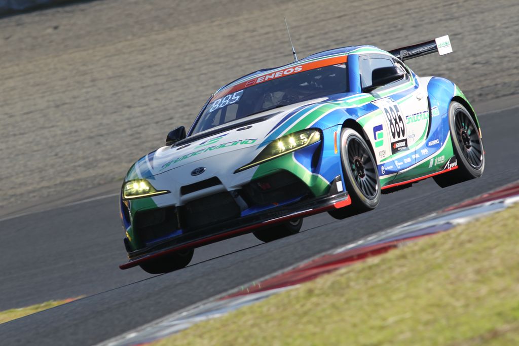 ST-Zクラス優勝は885号車シェイドレーシングGR SUPRA GT4（HIRO HAYASHI／平中克幸／清水英志郎）