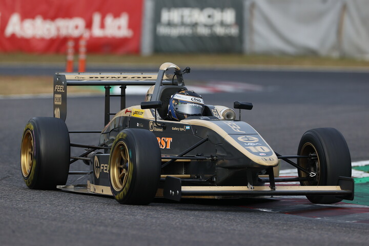 予選5位、ジェントルマンクラスポールポジションは加藤智（FEEL・TAKE FIRST）