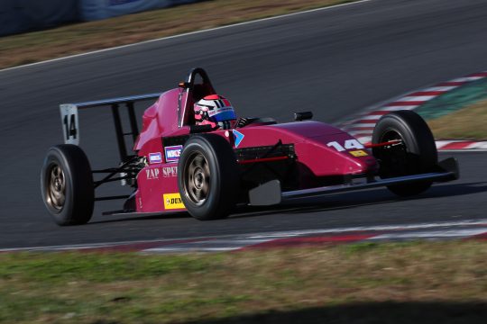 予選4位は稲葉摩人（ZAP SPEED 10V ED）