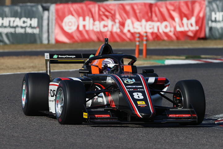 予選3位は小山美姫（TGR-DC F111/3）