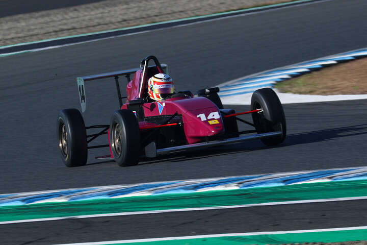 予選2位は熱田行雲（ZAP 10V ED）