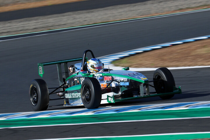 予選3位は内田涼風（群馬トヨペットTeam RiNoA ED）