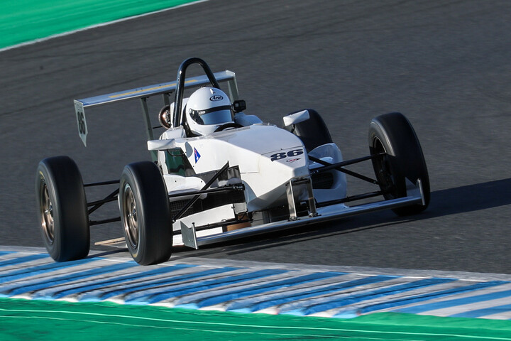 予選4位は渡辺隼多（ZAP SPEED KKS-II）