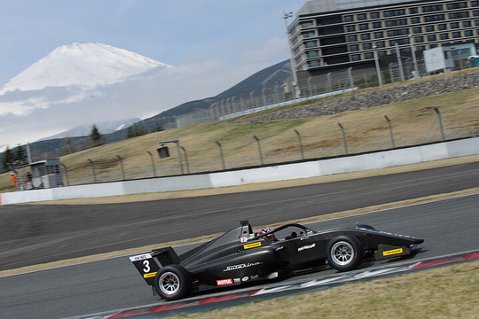 第1, 2, 3戦ともポールポジションの澤龍之介（Sutekina Racing）