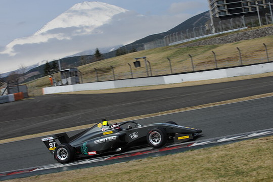 第1戦予選2位、第2戦3位、第3戦2位の小川颯太（Bionic Jack Racing Scholarship FRJ）