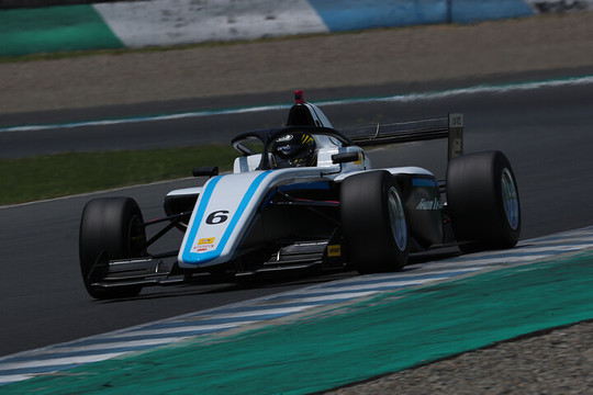 第3戦レース7決勝: 決勝2位は小山美姫（TGR-DC F111/3）