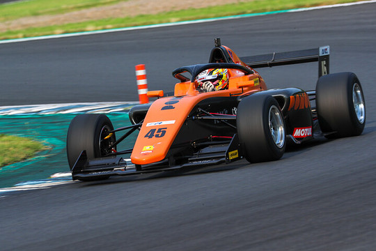 決勝2位は大木一輝（PONOS Racing）