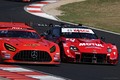決勝: アールキューズAMG GT3とMOTUL AUTECH Z