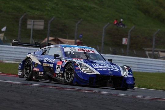 GT500クラス予選2位はリアライズコーポレーションADVAN GT-R（佐々木大樹／平手晃平）