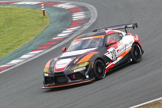 ウォームアップ: ST-ZクラストップタイムはGRGarage水戸インターGR SUPRA GT4