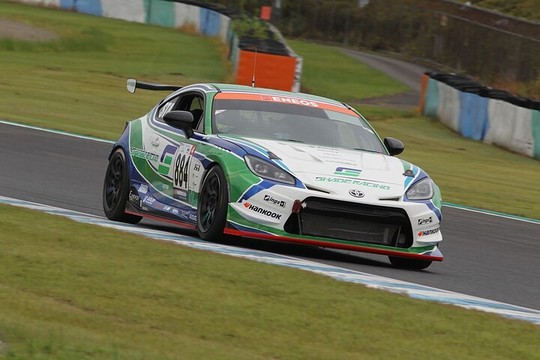 ST-4クラスポールポジションはシェイドレーシングGR86（石川京侍／国本雄資／山田真之亮）