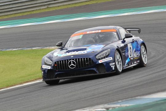 ST-Q クラス優勝はENDLESS AMG GT4（小河諒／川端伸太朗／菅波冬悟／谷岡力）