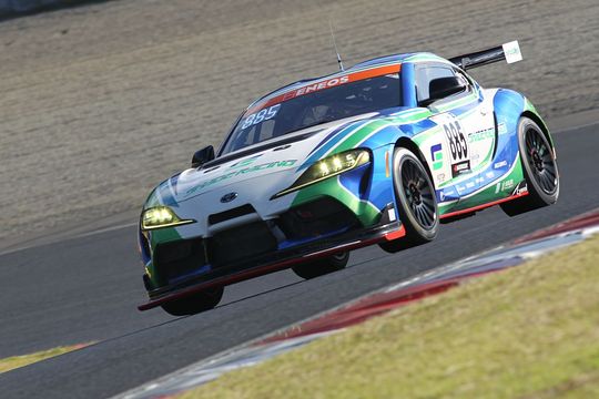 ST-Zクラス優勝は885号車シェイドレーシングGR SUPRA GT4(HIRO HAYASHI/平中克幸/清水英志郎) ST-Zクラス優勝は885号車シェイドレーシングGR SUPRA GT4(HIRO HAYASHI/平中克幸/清水英志郎)