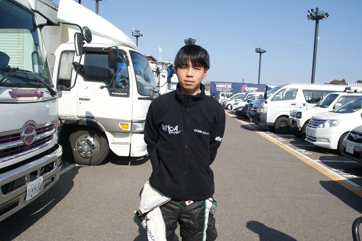 予選2位の池内比悠（群馬トヨペットTeam RiNoA ED）