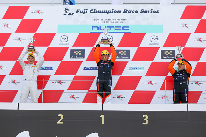 ジェントルマンクラスの表彰式