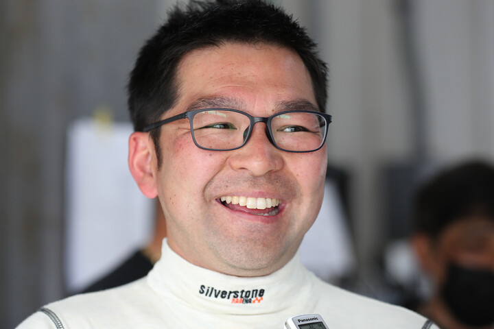 決勝4位の金井亮忠（チームNATS・正義・001）