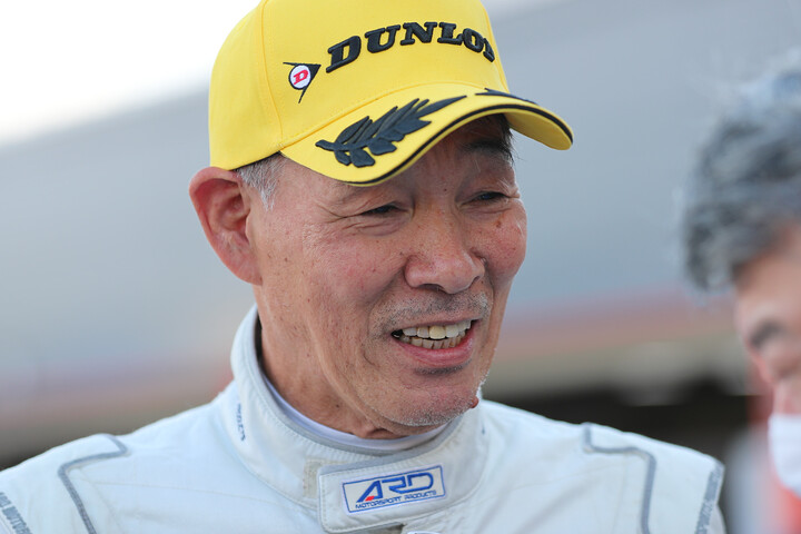 決勝10位、ジェントルマンクラス優勝の植田正幸（Rnsports制動屋KKZS）