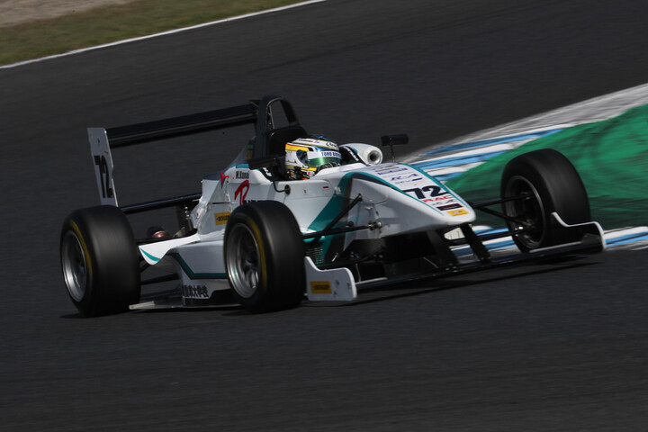 予選4位は金井亮忠（チームNATS・正義・001）