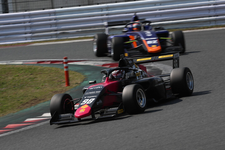 決勝2位は小川颯太（Bionic Jack Racing Scholarship FRJ）