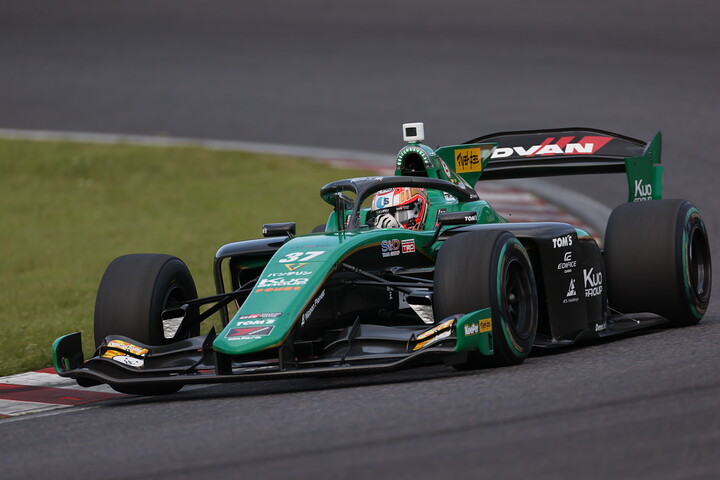 優勝は宮田莉朋（VANTELIN TOM'S SF23）