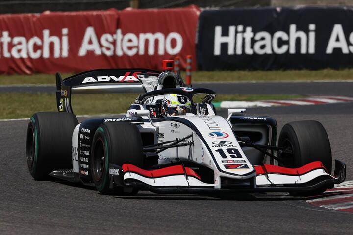 フリー走行2回目：トップは関口雄飛（ITOCHU ENEX TEAM IMPUL SF23）