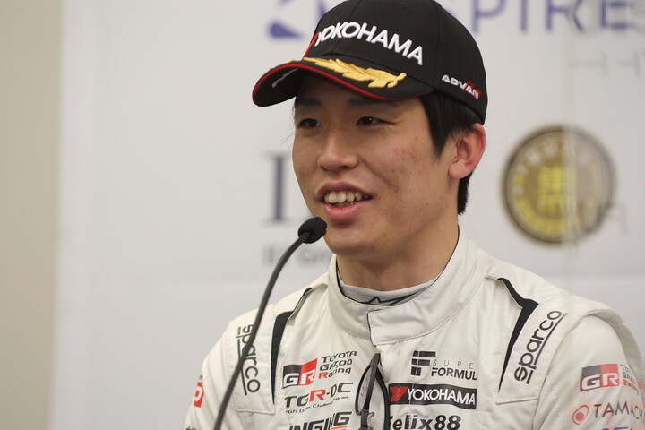 予選記者会見：予選2位の坪井翔（P.MU/CERUMO･INGING）