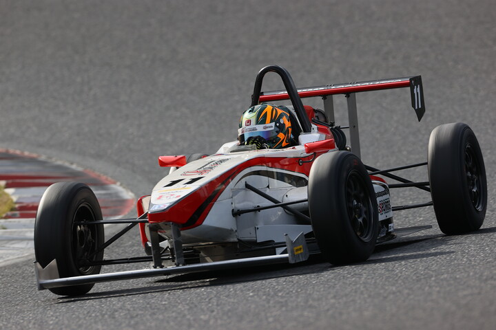 予選3位は村田悠磨（Rn-sports制動屋Vierueka）