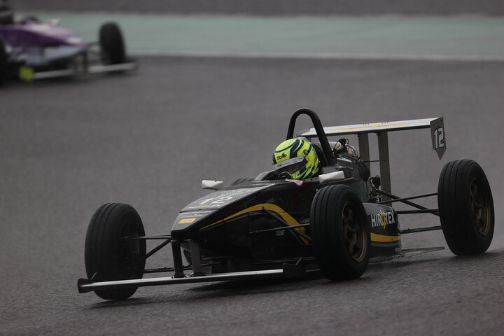 決勝3位は小川涼介（HIROTEX M2 KK-SII）