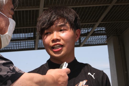 予選4位の安田航（ファーストガレージ&Sウィンズ）