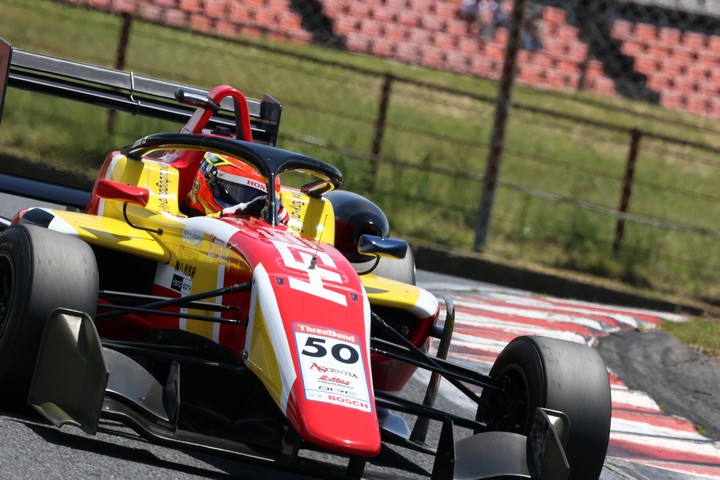 第1戦、第2戦ともポールポジションを獲得した木村偉織（HFDP WITH B-MAX RACING）