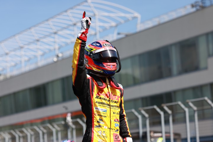 優勝した木村偉織（B-MAX RACING TEAM）